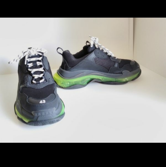 Balenciaga Triple S Clear Sole Sneakers - Picture 2 of 3